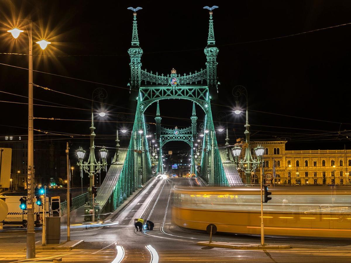 Astoria Blue Apartment Budapest Ngoại thất bức ảnh
