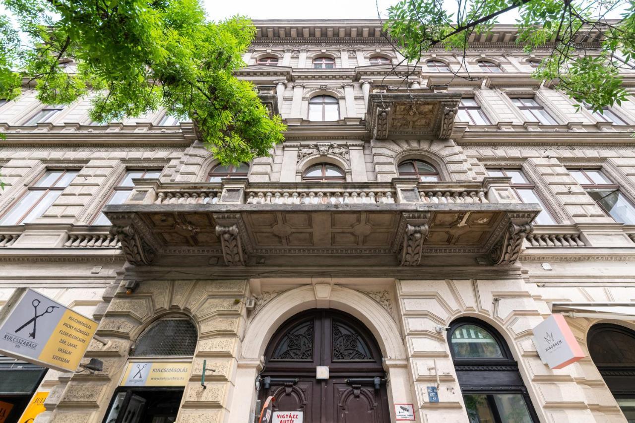 Astoria Blue Apartment Budapest Ngoại thất bức ảnh